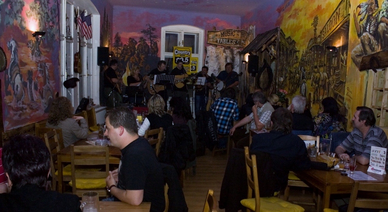 NEW REBELS Steak house 29.4.2011 (800x438)